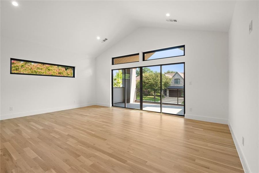 Image 33 of a home in . Image 33 of a home in .