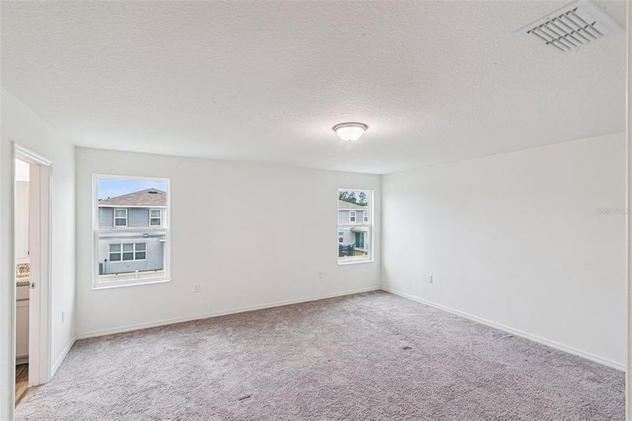 Spacious, unfurnished interior of a new home in , Clermont (Image 29). Spacious, unfurnished interior of a new home in , Clermont (Image 29).
