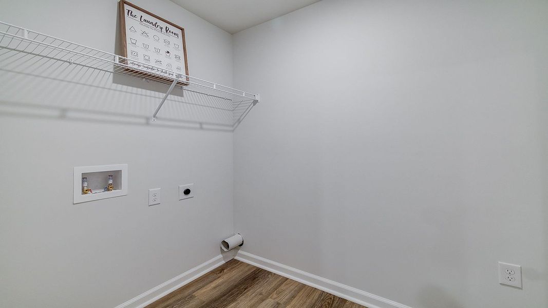Spacious, unfurnished interior of a new home in The Lakes at North Glynn, Brunswick (Image 17).