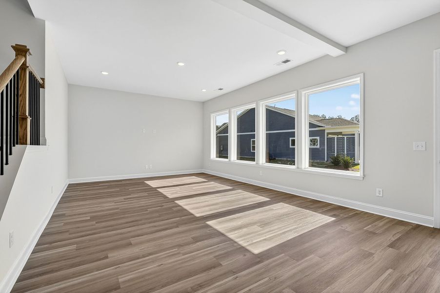 The Starflower - Family Room