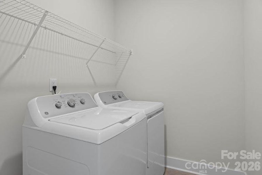 Close-up of interior finishes inside a home in Sierra Ridge, Gastonia (Image 10).