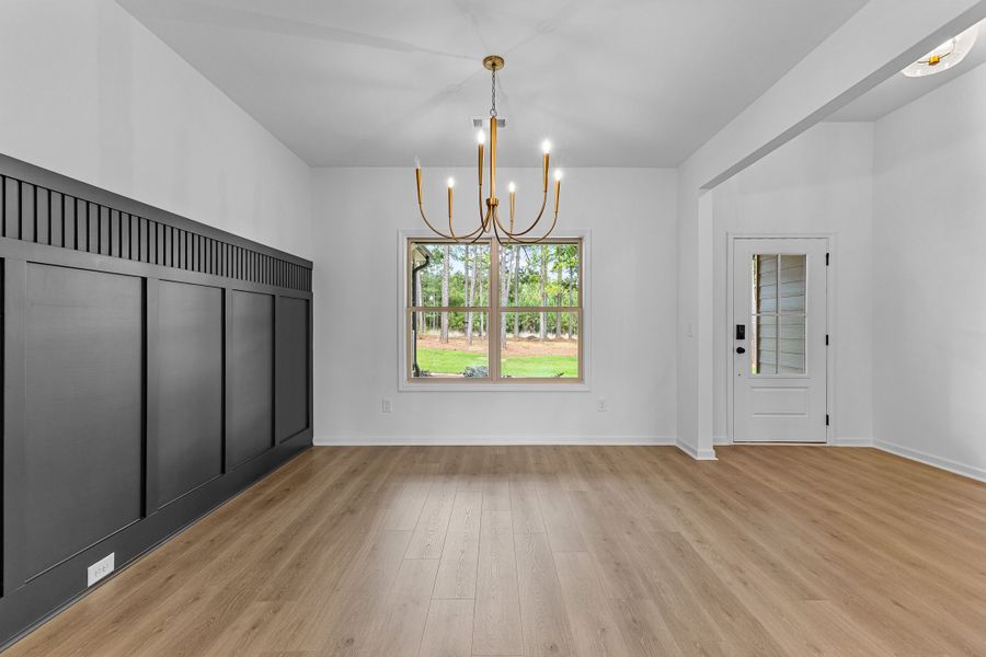 Spacious, unfurnished interior of a new home in Golfview, Thomaston (Image 18).