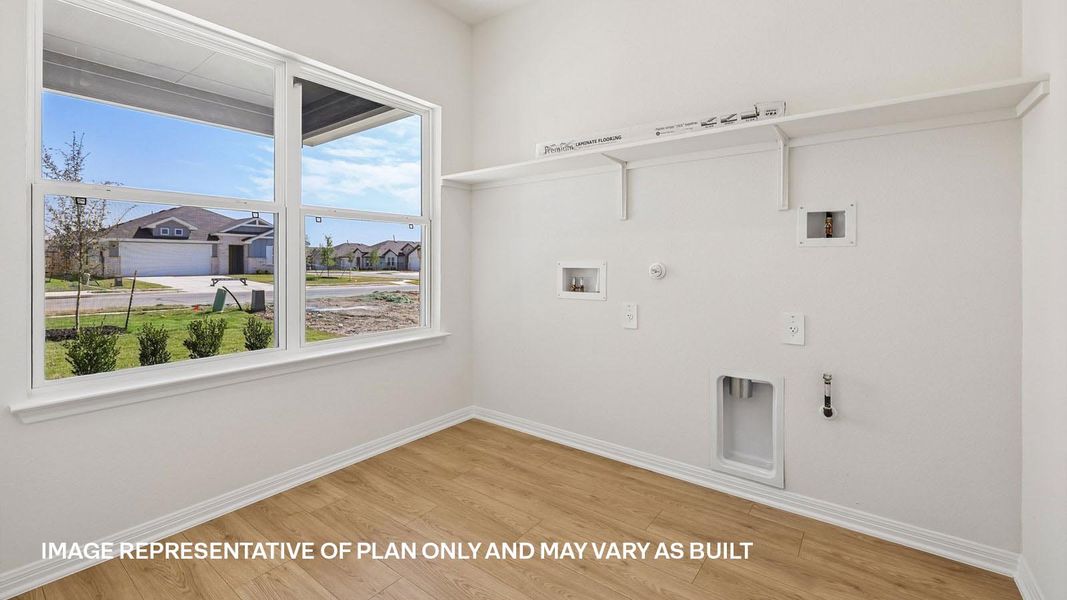 Spacious, unfurnished interior of a new home in Carillon, Manor (Image 24).