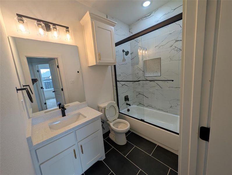 Furnished interior view inside a new home in , Greenville (Image 9).