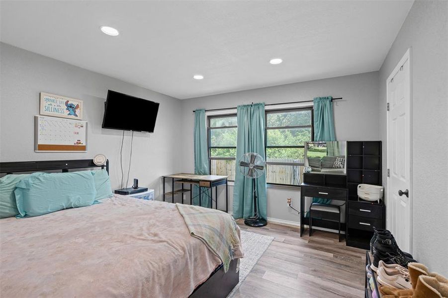 Furnished interior view inside a new home in , Weatherford (Image 20). Furnished interior view inside a new home in , Weatherford (Image 20).