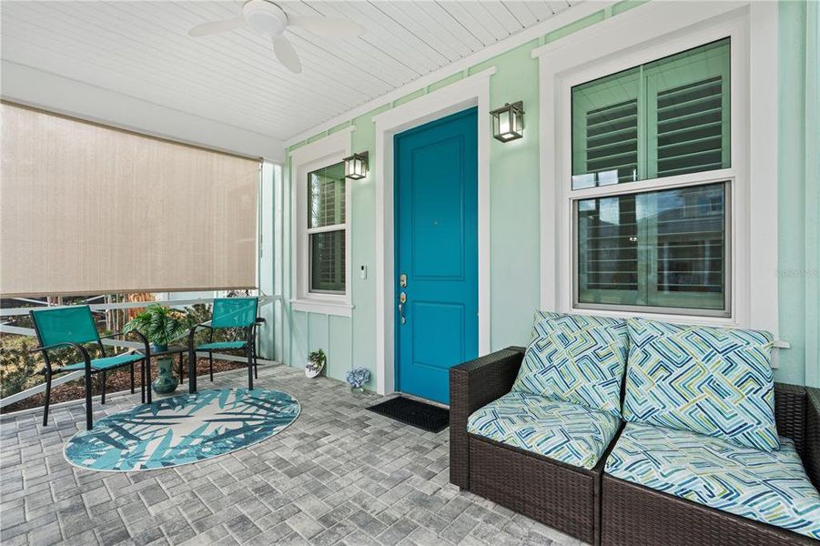Exterior details and patio area of a home in , Daytona Beach (Image 3).