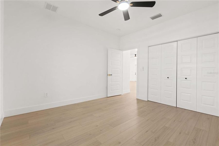 Spacious, unfurnished interior of a new home in , New Port Richey (Image 38).