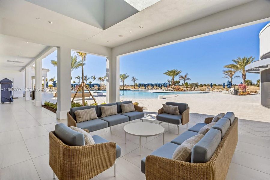 Exterior details and patio area of a home in , Port St. Lucie (Image 27).