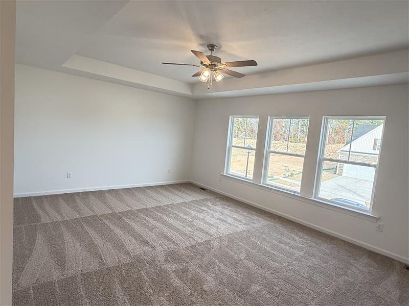 Spacious, unfurnished interior of a new home in Windsor, North Augusta (Image 21).