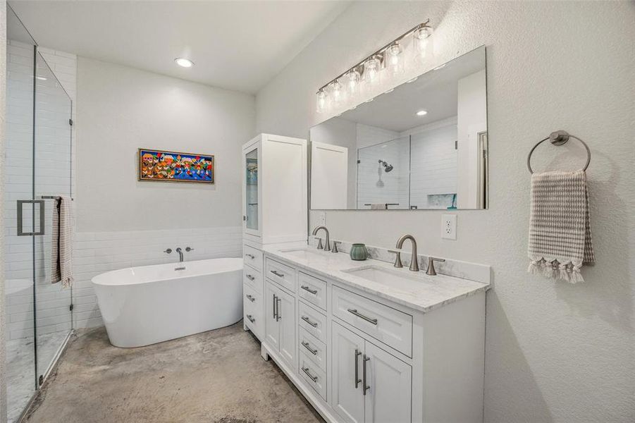 Furnished interior view inside a new home in , Santo (Image 13).