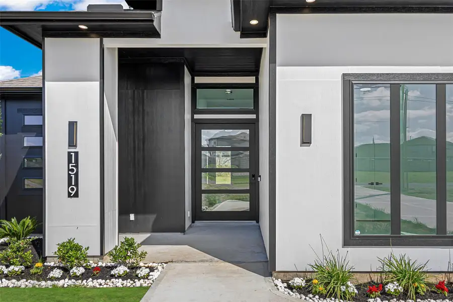 Exterior details and patio area of a home in , Dayton (Image 3).