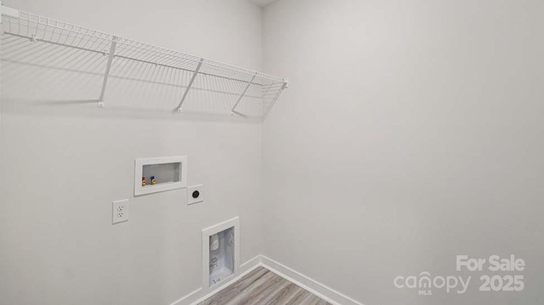 Image 27 of a home in Cardinal Creek.