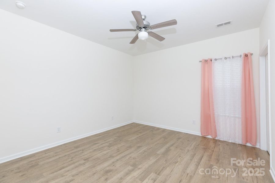 Spacious, unfurnished interior of a new home in , Rock Hill (Image 22).