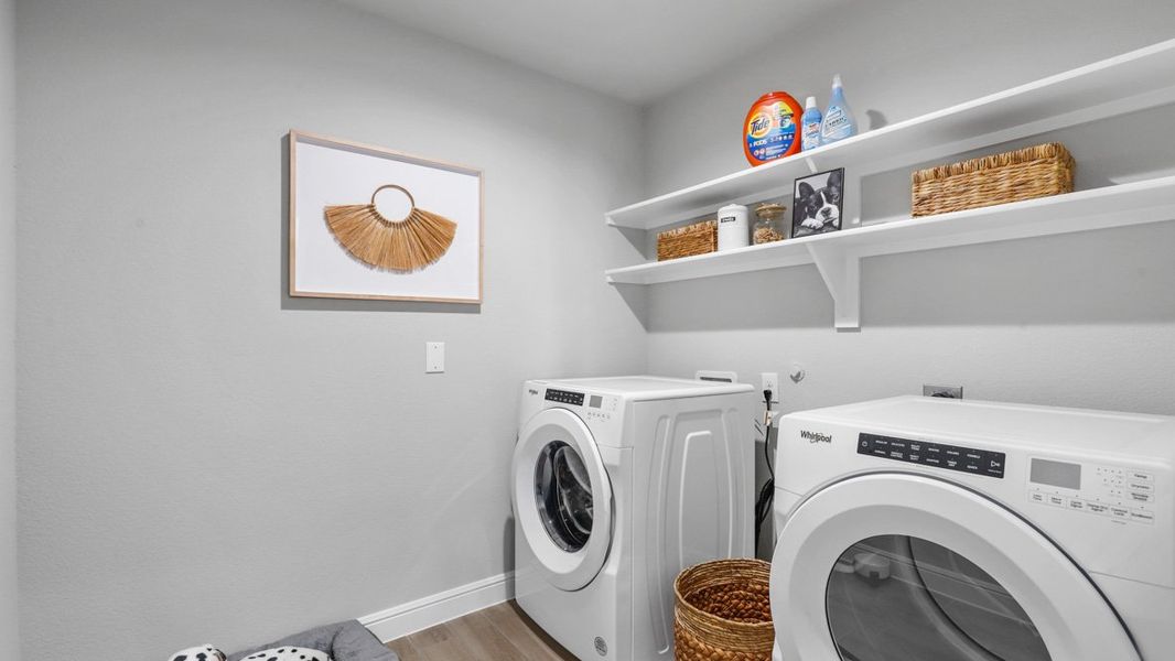 Furnished interior view inside a new home in Sandstone Estates, Granbury (Image 35). Furnished interior view inside a new home in Sandstone Estates, Granbury (Image 35).