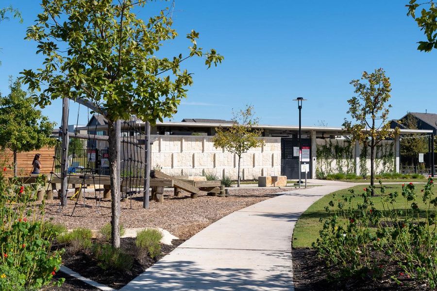 Community amenities in Goodnight Ranch, Austin (Image 31).