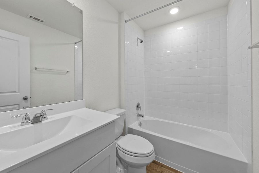 Furnished interior view inside a new home in Trace, San Marcos (Image 7).