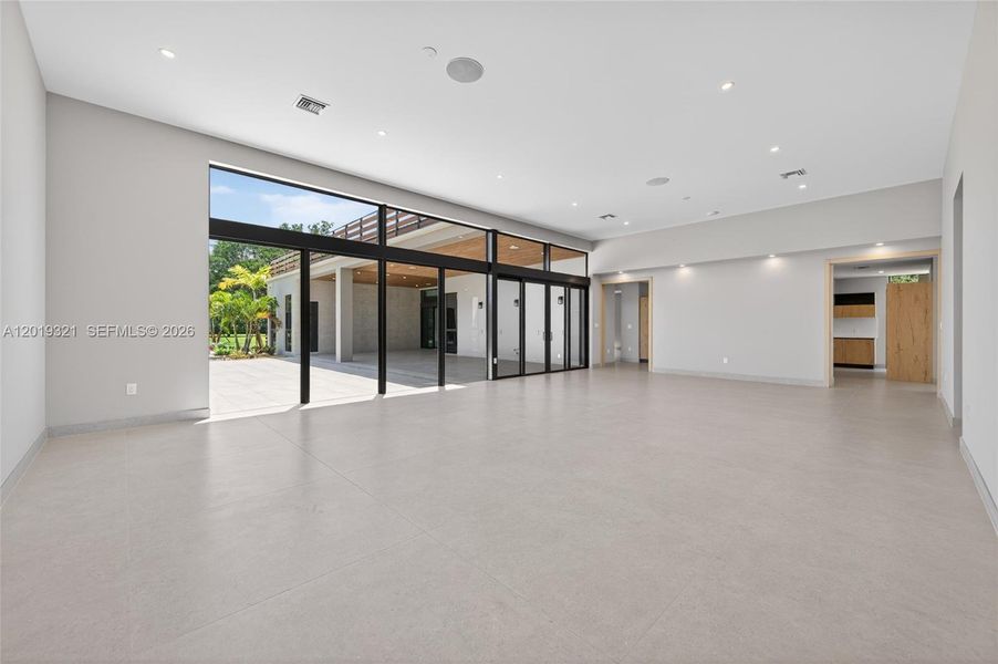 Spacious, unfurnished interior of a new home in , Southwest Ranches (Image 21).
