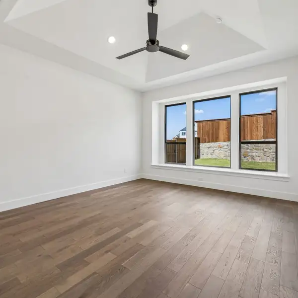 Spacious, unfurnished interior of a new home in The Parks at Wilson Creek, Celina (Image 63). Spacious, unfurnished interior of a new home in The Parks at Wilson Creek, Celina (Image 63).