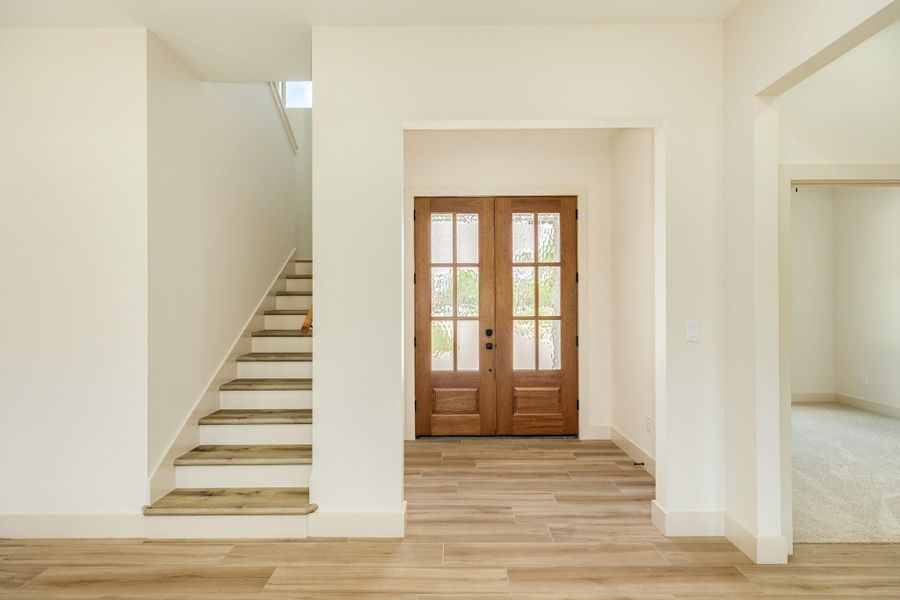 Spacious, unfurnished interior of a new home in , Richwood (Image 34).