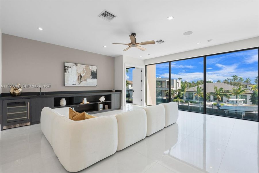 Furnished interior view inside a new home in , Lighthouse Point (Image 47).