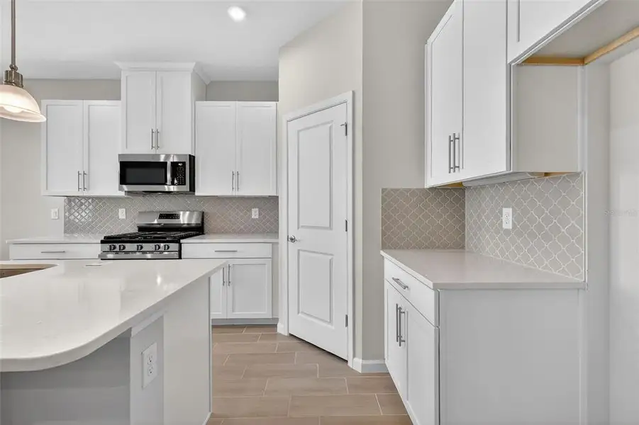 Furnished interior view inside a new home in , Lady Lake (Image 5).