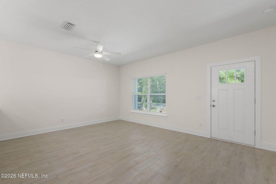 Spacious, unfurnished interior of a new home in , St. Augustine (Image 15).