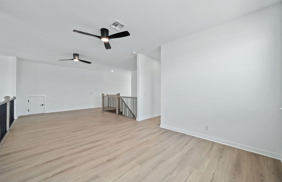 Representative unfurnished interior of a home built from the Electra by Pulte Homes in Kuempel Farms, Pflugerville (Image 14).