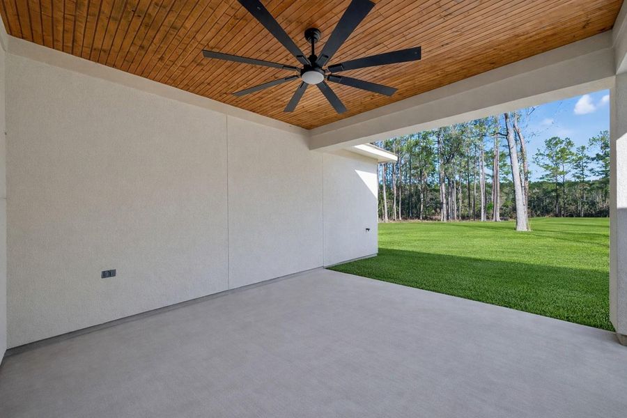 Exterior details and patio area of a home in , Dayton (Image 26).