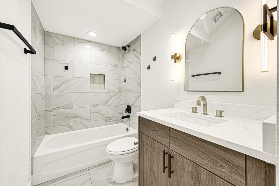 Furnished interior view inside a new home in , Houston (Image 12). Furnished interior view inside a new home in , Houston (Image 12).