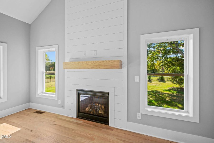 29-web-or-mls-_S0A9445