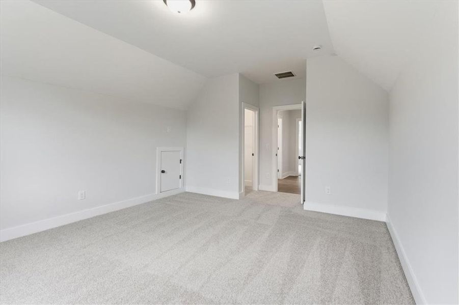 Spacious, unfurnished interior of a new home in , Rome (Image 17). Spacious, unfurnished interior of a new home in , Rome (Image 17).