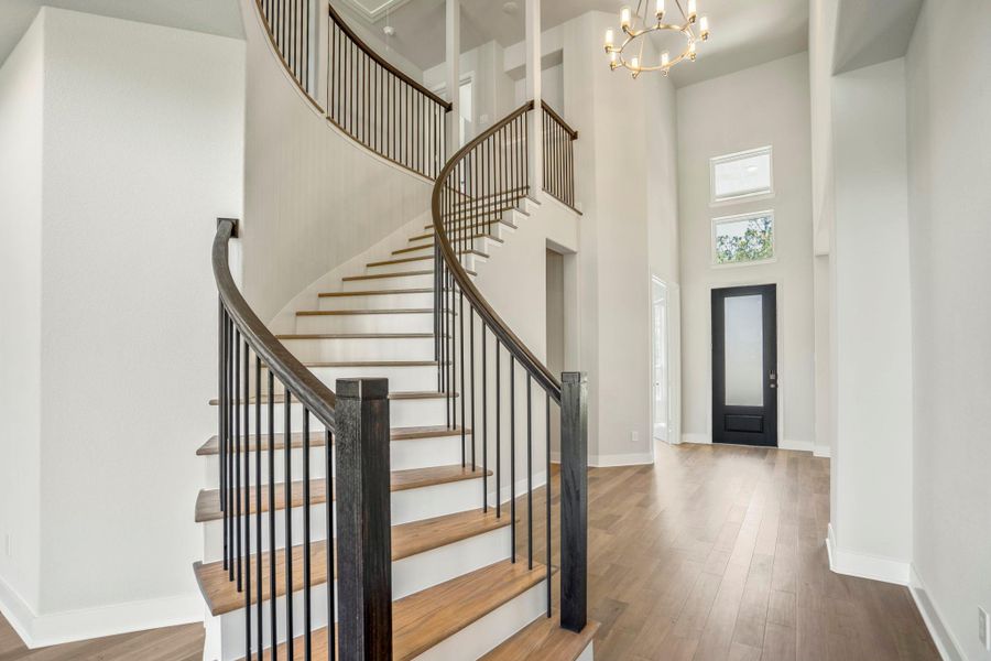 Spacious, unfurnished interior of a new home in Artavia 70′ Lots, Conroe (Image 42).