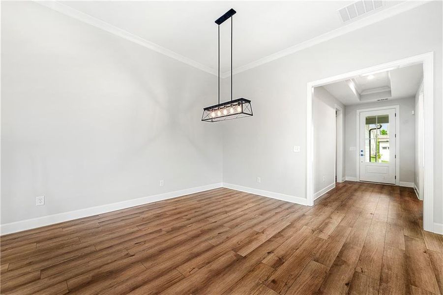 Spacious, unfurnished interior of a new home in Cresswind Georgia at Twin Lakes, Hoschton (Image 11).
