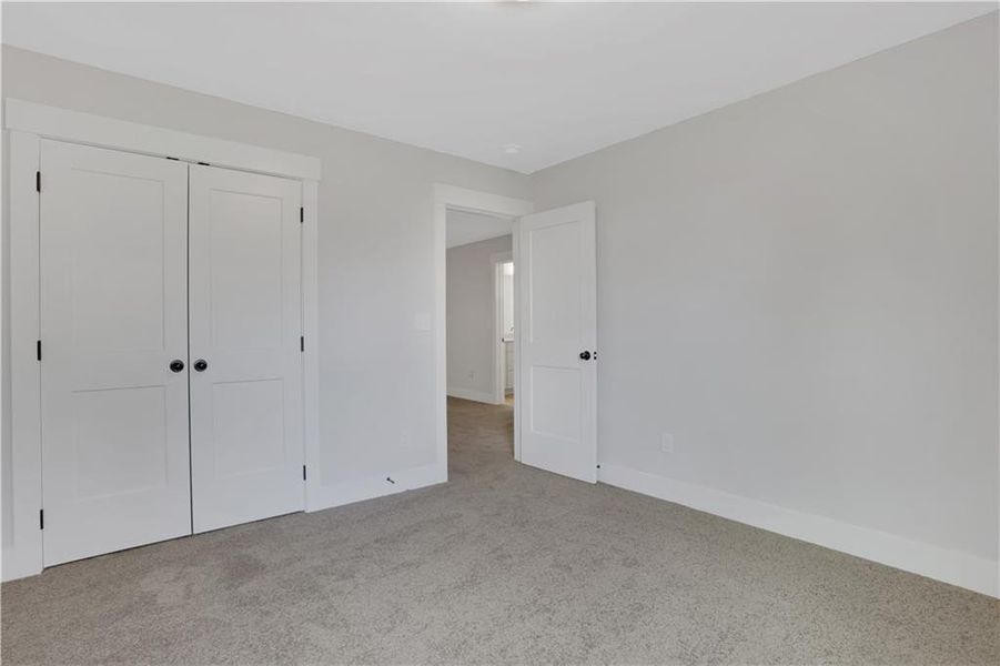 Spacious, unfurnished interior of a new home in , Dawsonville (Image 25).