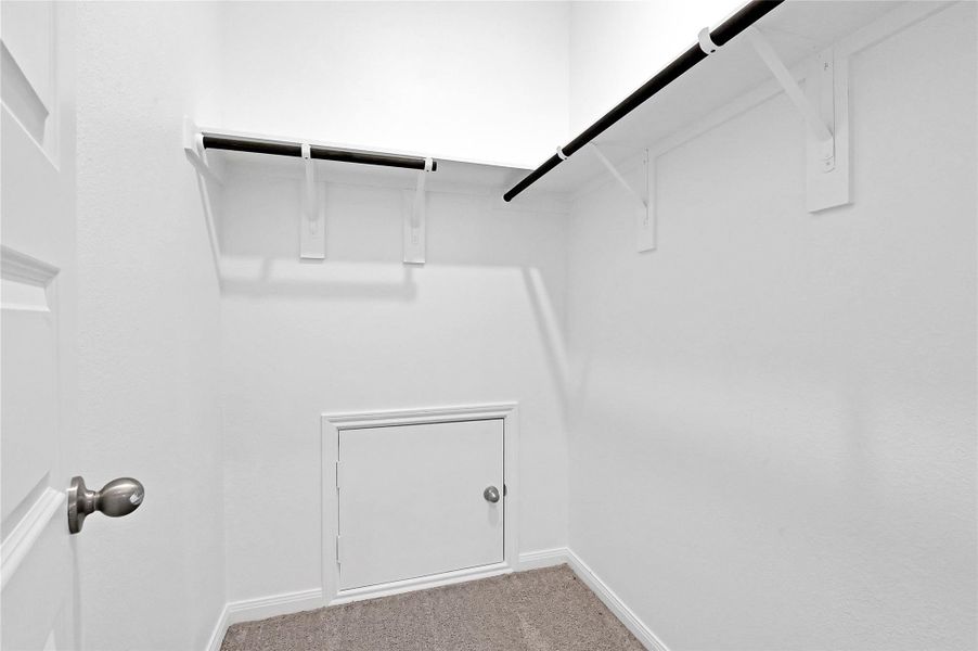 Spacious, unfurnished interior of a new home in Aldine Pines, Houston (Image 19).