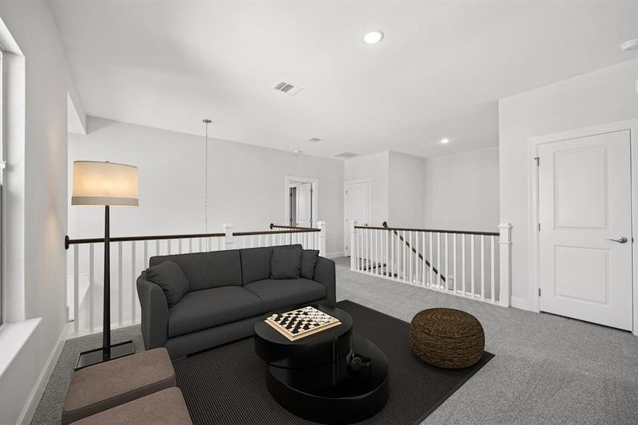 Furnished interior view inside a new home in Lincoln Pointe, Van Alstyne (Image 26). Furnished interior view inside a new home in Lincoln Pointe, Van Alstyne (Image 26).