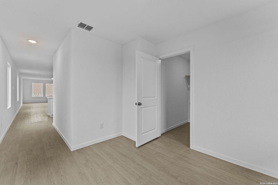 Spacious, unfurnished interior of a new home in Randolph Crossing, Converse (Image 24).