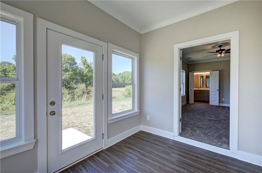 Spacious, unfurnished interior of a new home in , Cartersville (Image 25).