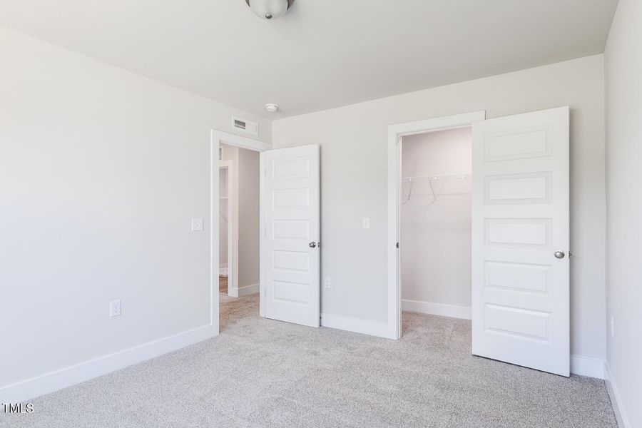 RDU_Hampton Ridge_Lot 26_Redwood_QMI (33 RDU_Hampton Ridge_Lot 26_Redwood_QMI (33