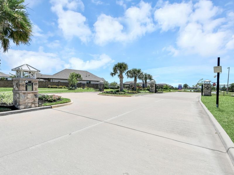 Community amenities in Lago Mar, Texas City (Image 41).