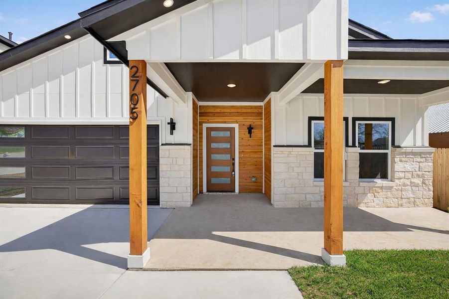 Exterior details and patio area of a home in , Fort Worth (Image 3).