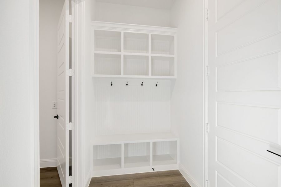 Spacious, unfurnished interior of a new home in Cambridge Crossing, Celina (Image 21).