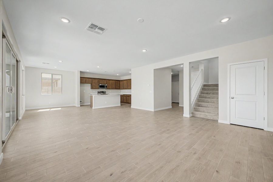 Spacious, unfurnished interior of a new home in Bentridge, Buckeye (Image 7). Spacious, unfurnished interior of a new home in Bentridge, Buckeye (Image 7).
