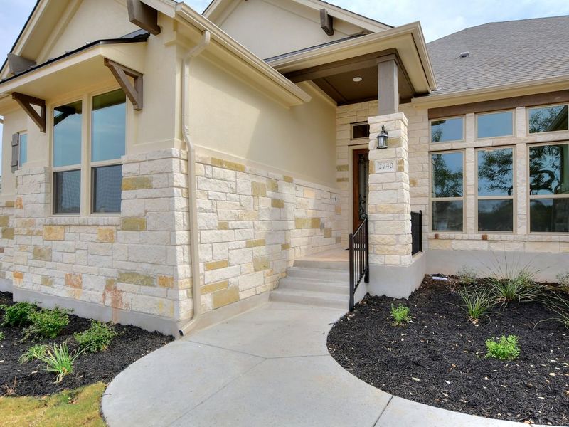 Representative exterior details of a home built from the Siena II by Giddens Homes in Clearwater Ranch, Liberty Hill (Image 57).