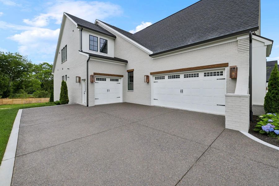 The Elmsley E Exterior The Elmsley E Exterior