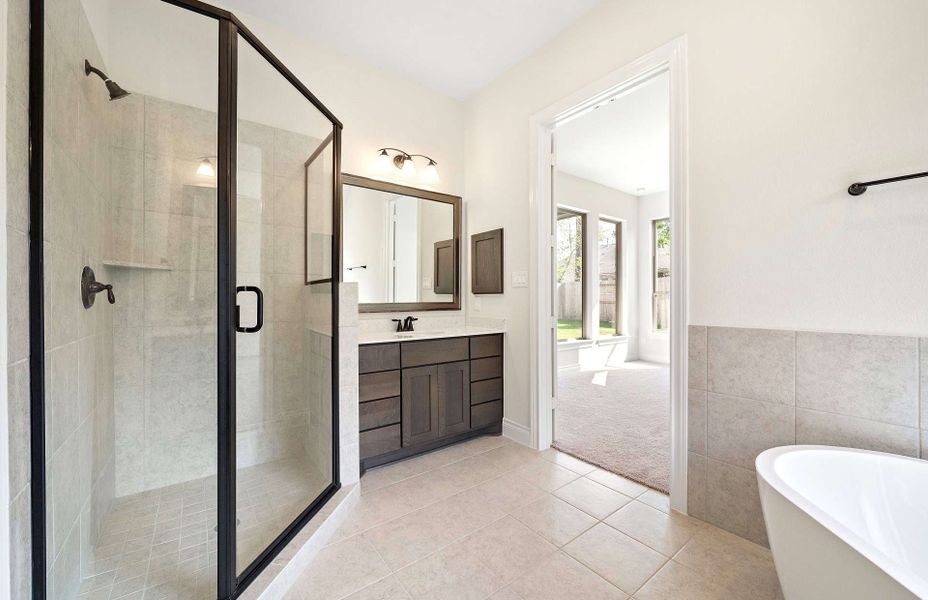 Representative furnished interior of a home built from the 2500 by Ravenna Homes in The Highlands 55′, Porter (Image 11). Representative furnished interior of a home built from the 2500 by Ravenna Homes in The Highlands 55′, Porter (Image 11).