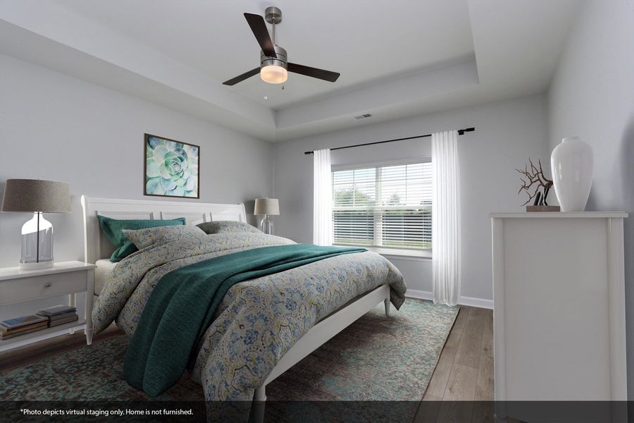 Furnished interior view inside a new home in Arcadia, Myrtle Beach (Image 9).