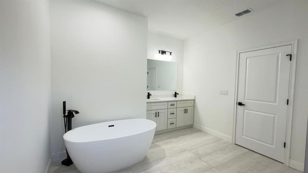 Furnished interior view inside a new home in , Ocala (Image 9). Furnished interior view inside a new home in , Ocala (Image 9).