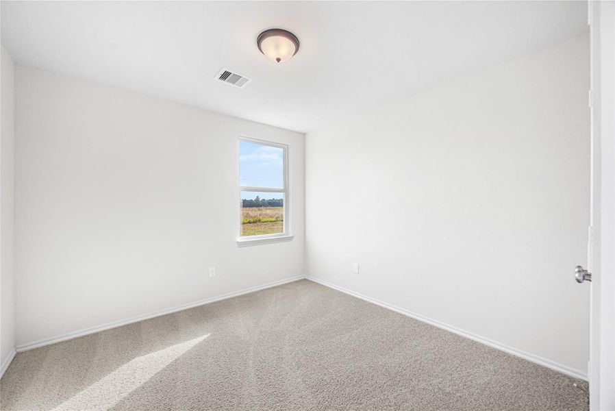 Spacious, unfurnished interior of a new home in Hill & Dale Ranch, Splendora (Image 21).