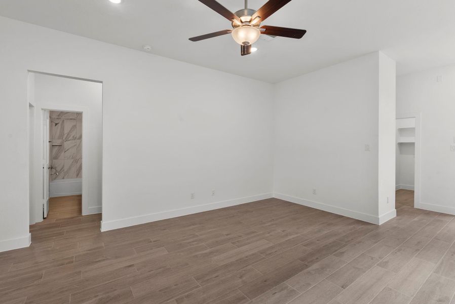 Spacious, unfurnished interior of a new home in Emory Glen, Magnolia (Image 26).